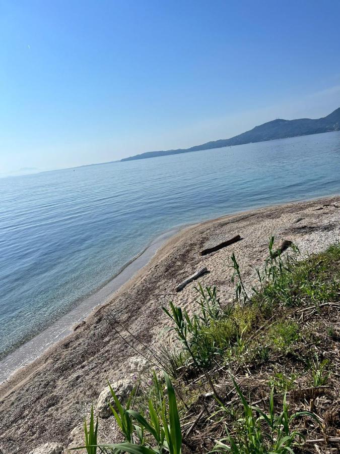 Lithino Apartments - 5Min From The Beach アギオス・イオアニス・ペリステリオン エクステリア 写真